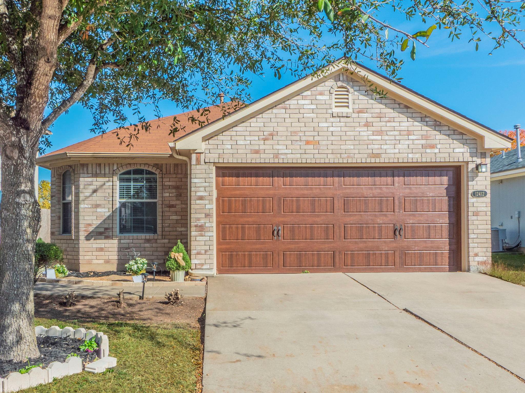 12412 Jamie Dr Property Photo 1