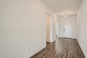 700 Mallow Rd Property Photo 4
