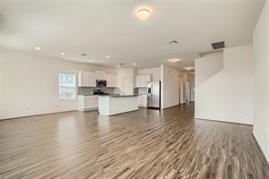 700 Mallow Rd Property Photo 6