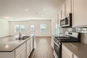 700 Mallow Rd Property Photo 12