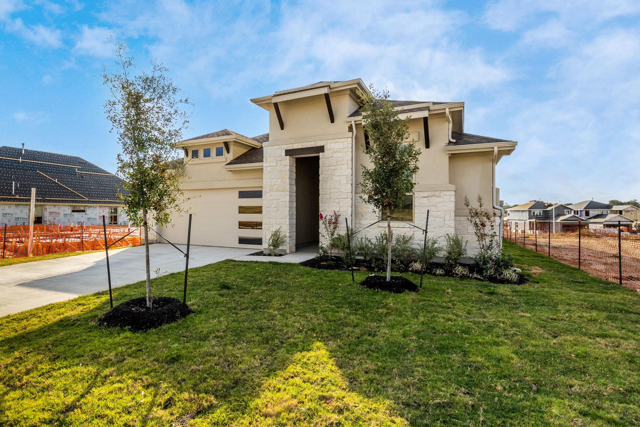 320 Coral Gate Trl Property Photo 1