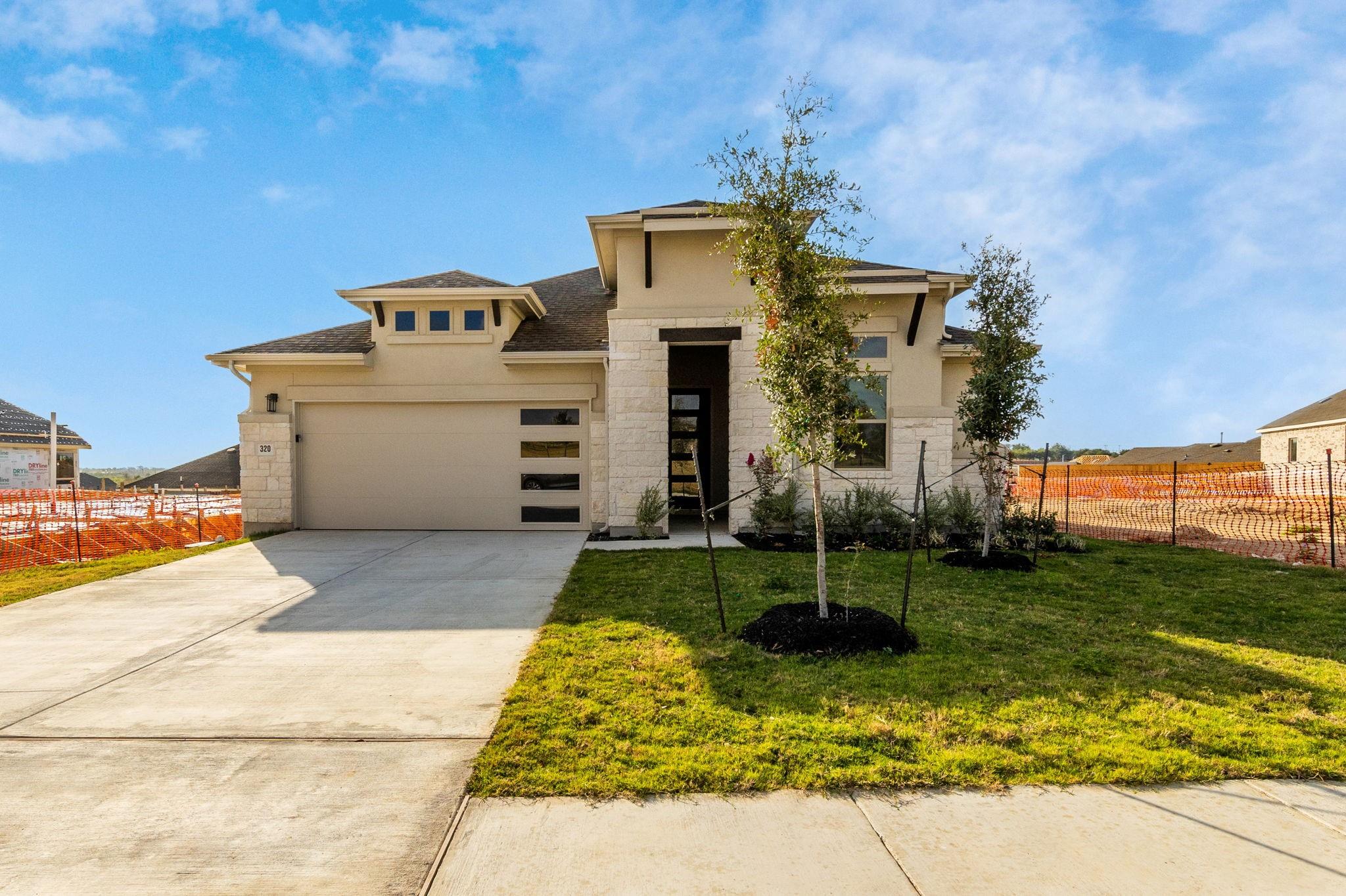 320 Coral Gate Trl Property Photo 2