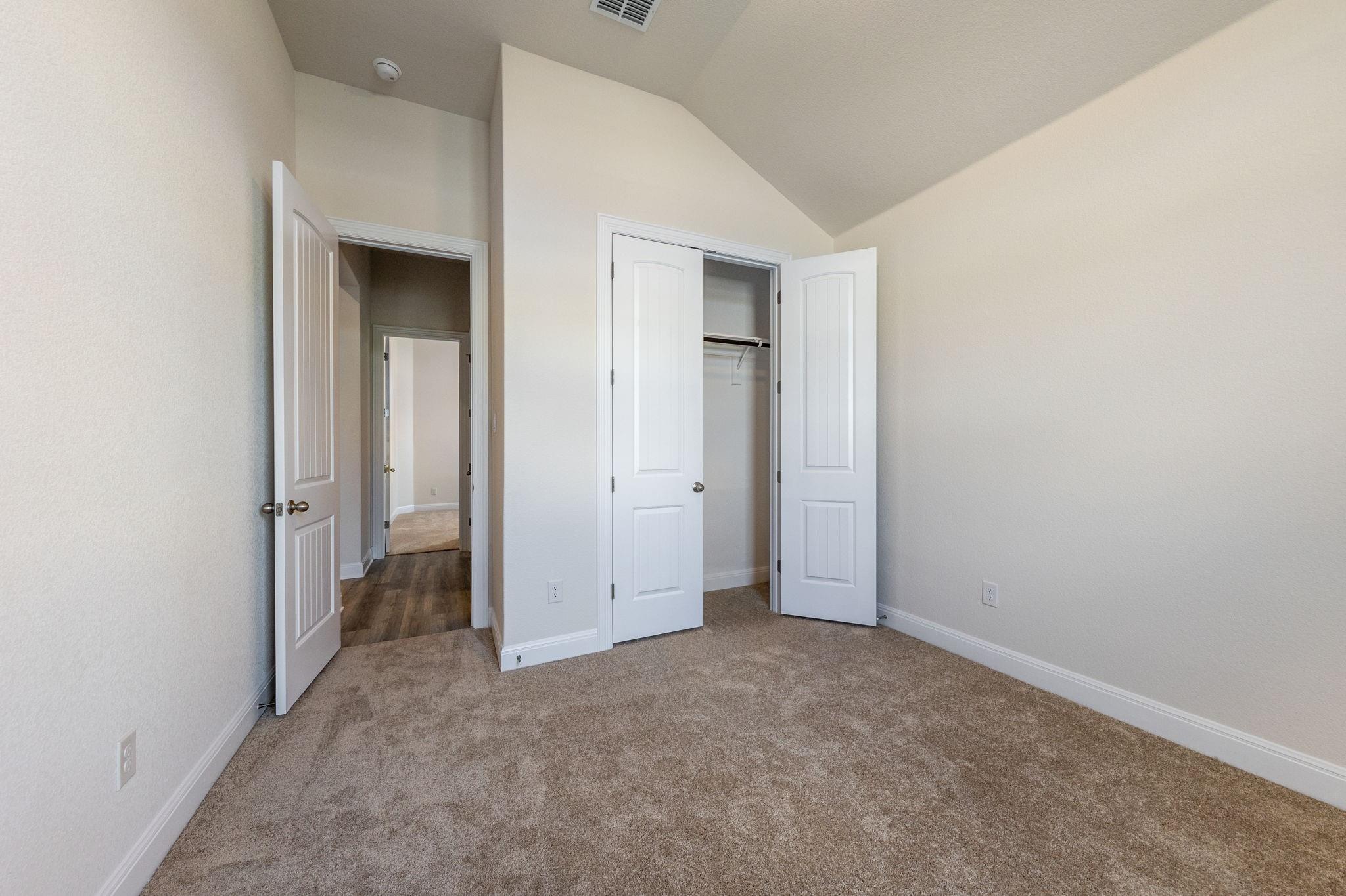 320 Coral Gate Trl Property Photo 16