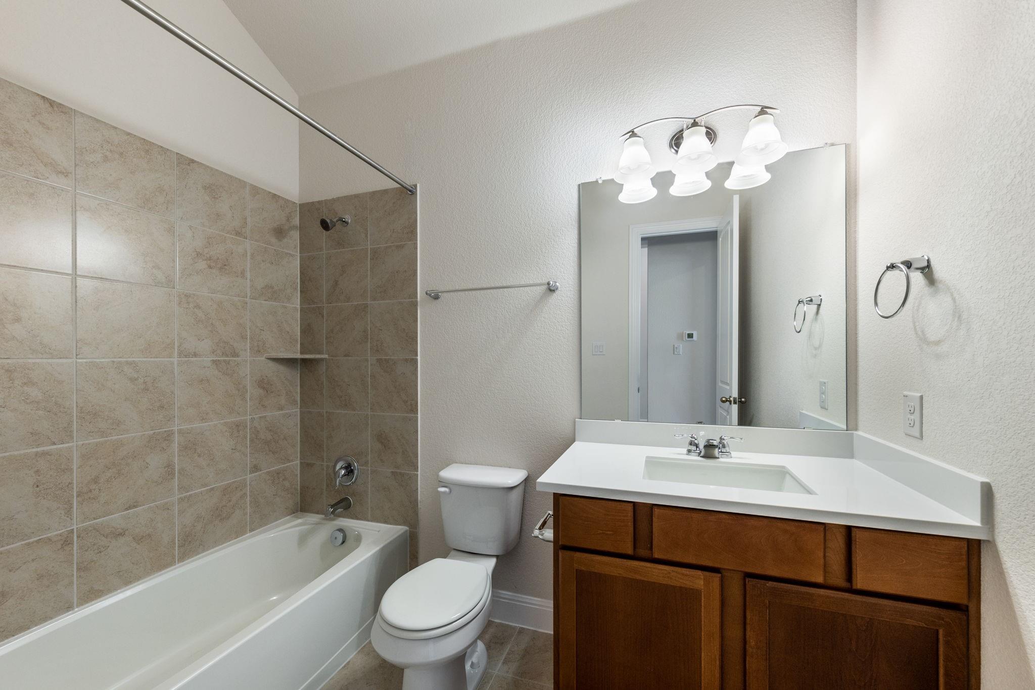 320 Coral Gate Trl Property Photo 17