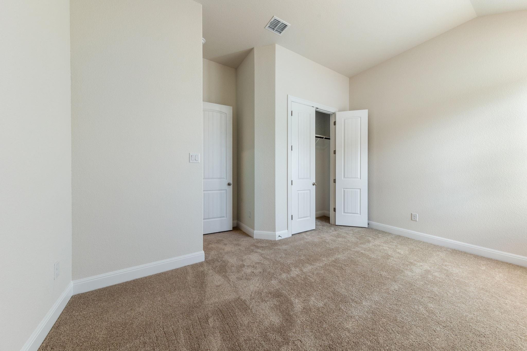 320 Coral Gate Trl Property Photo 31