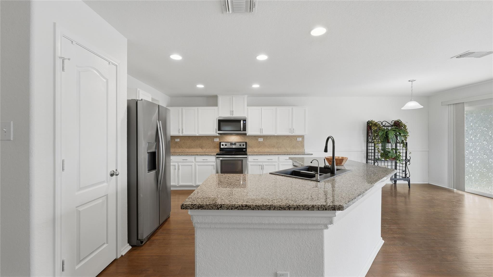1460 Astor Crk Property Photo 16