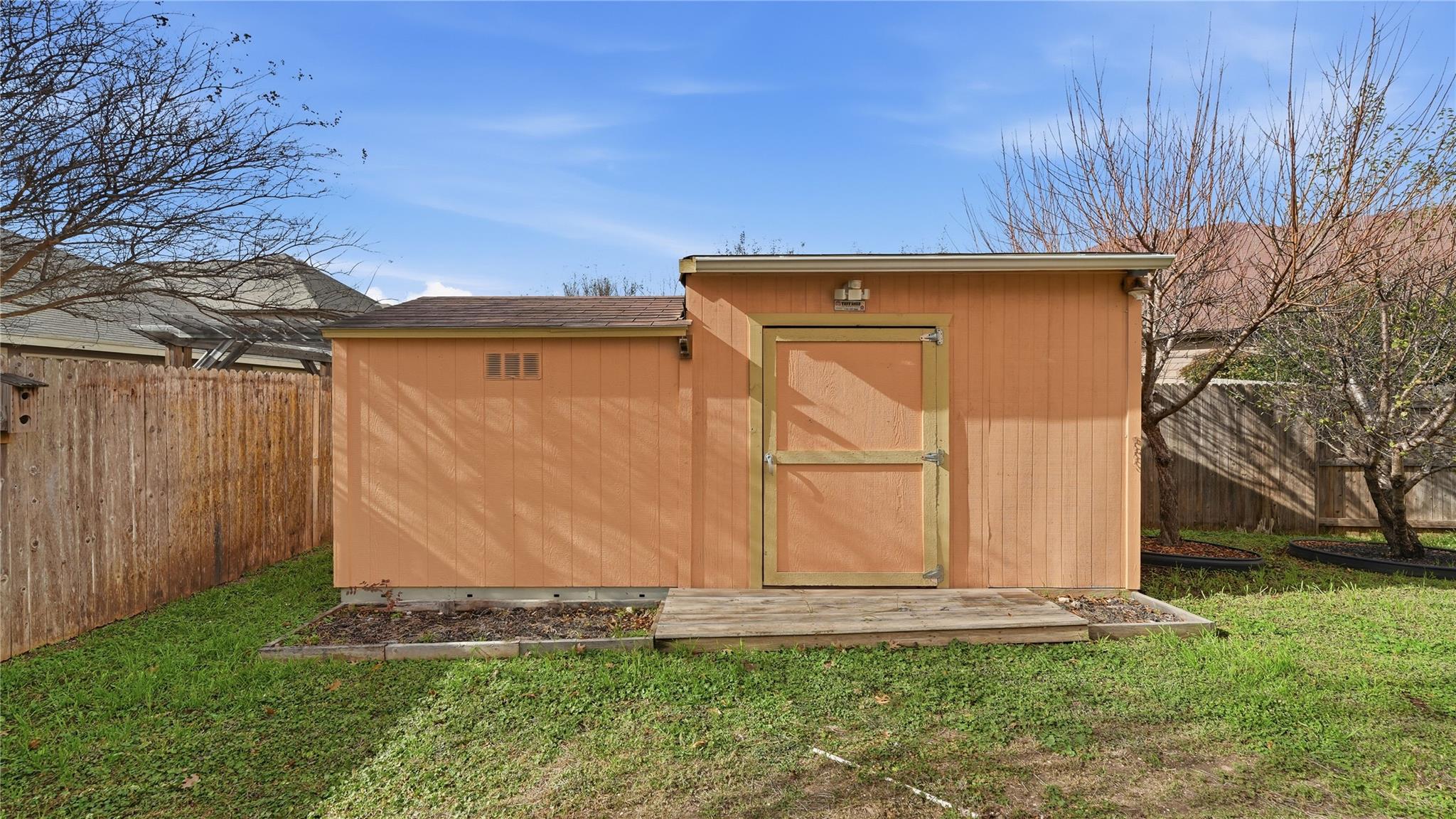 1460 Astor Crk Property Photo 37