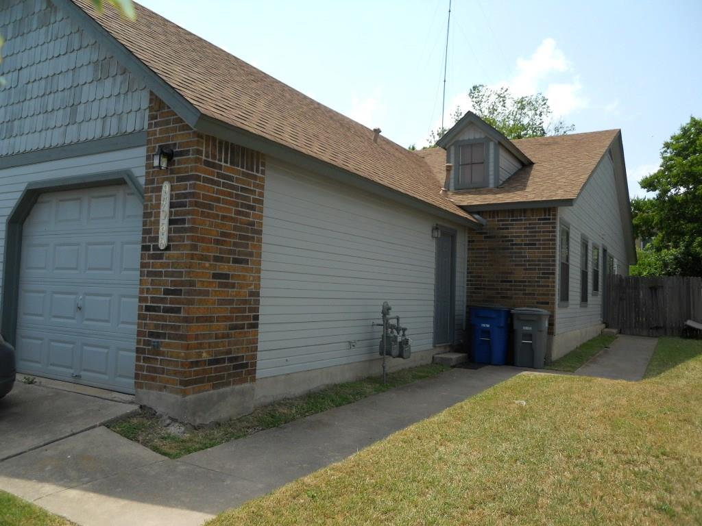9406 Kempler Dr A Property Photo