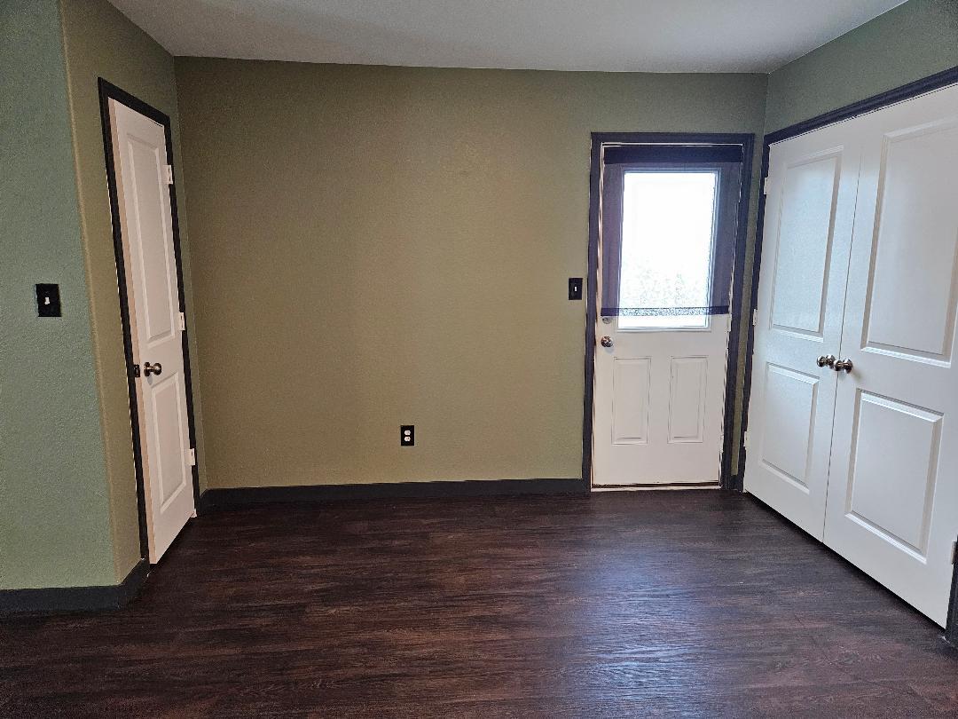 17721 Somerville Ct Property Photo 6