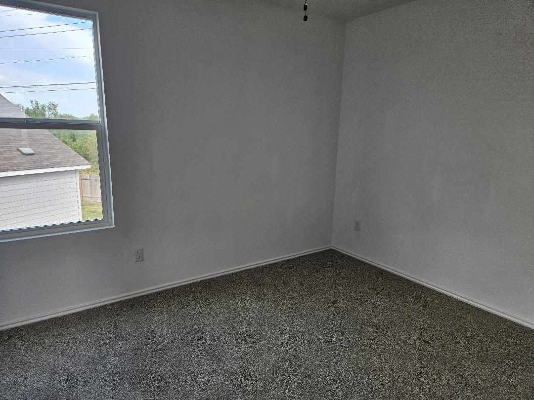 17721 Somerville Ct Property Photo 11