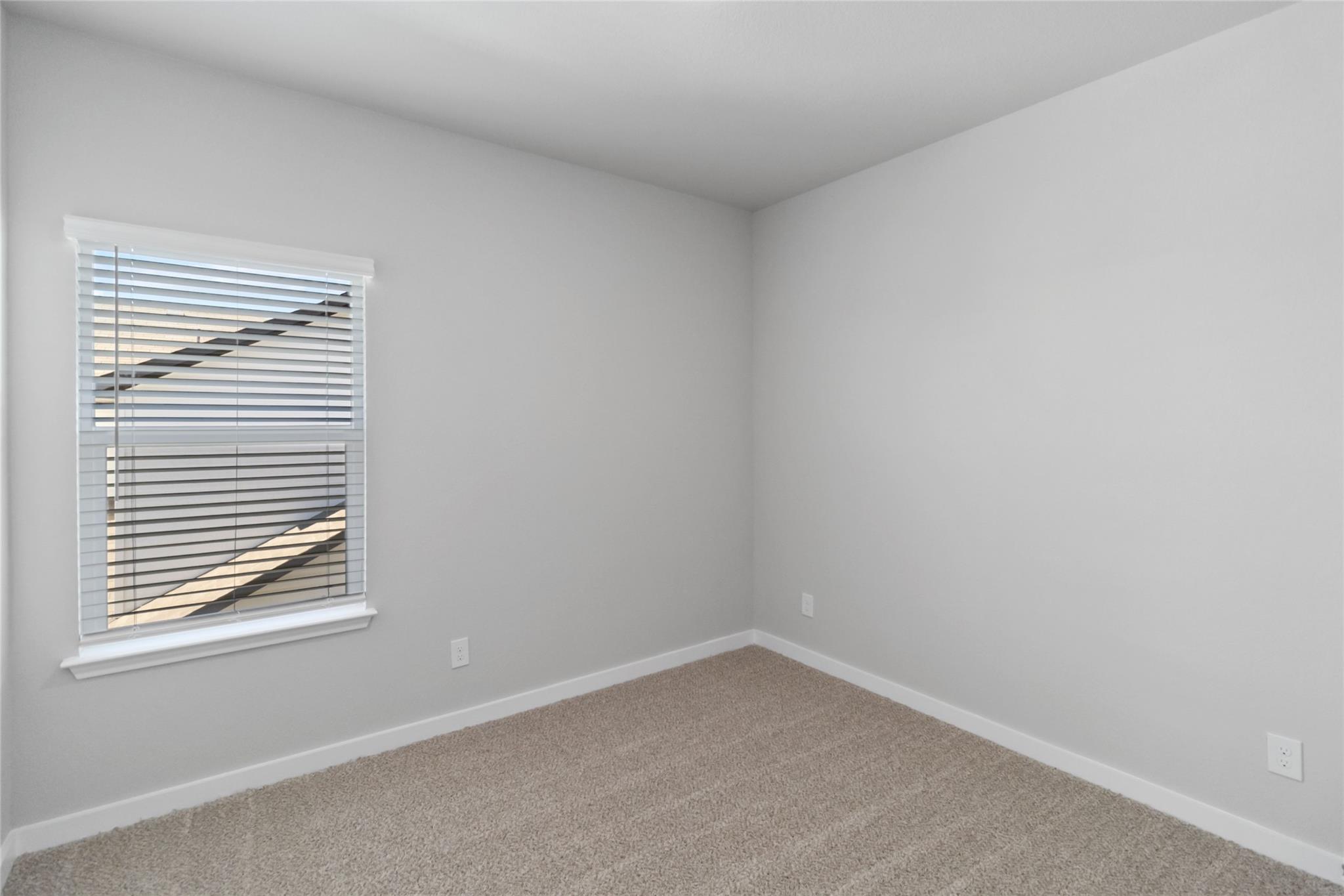 992 Staglin St #a Property Photo 25