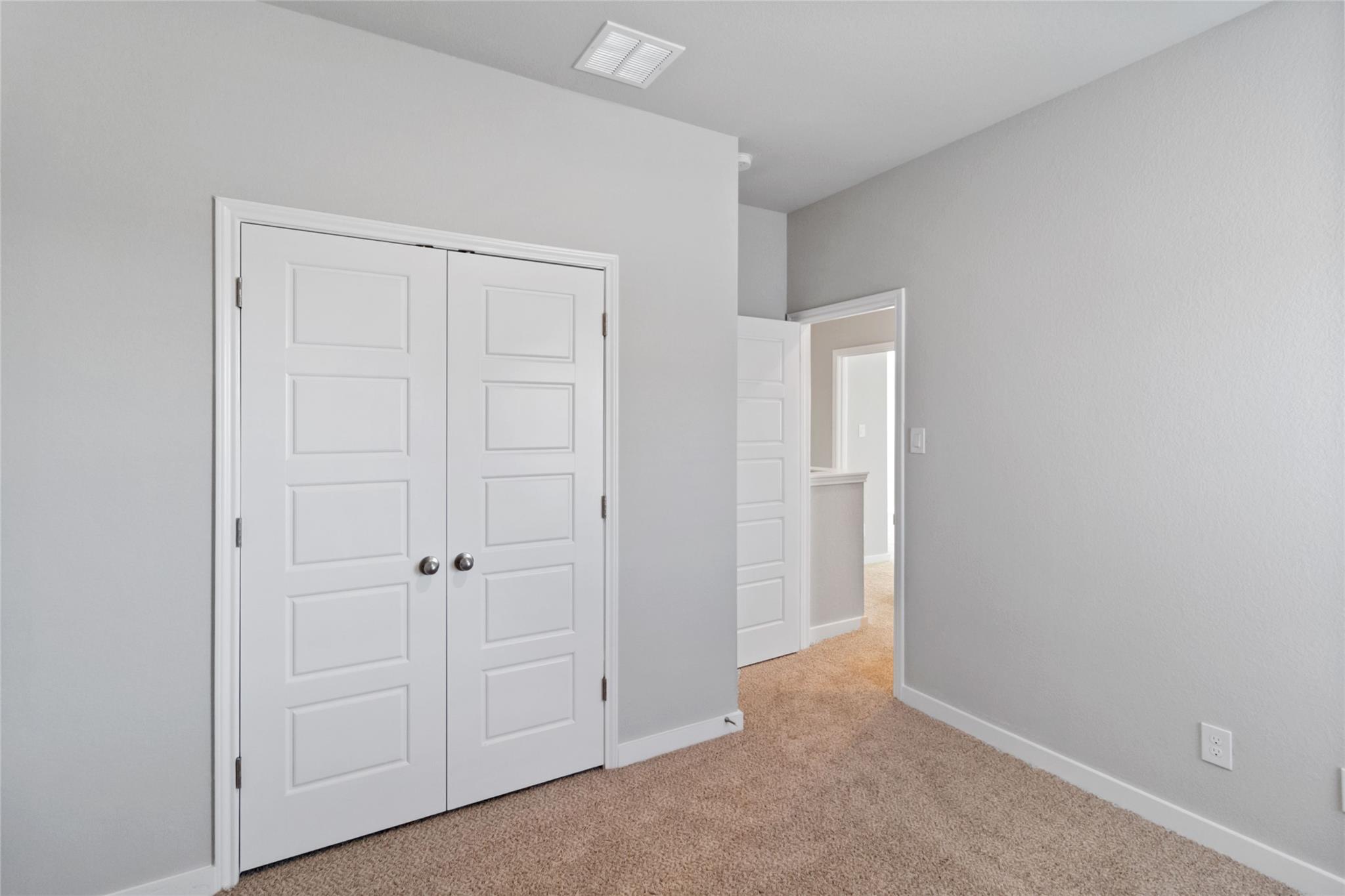 992 Staglin St #a Property Photo 26