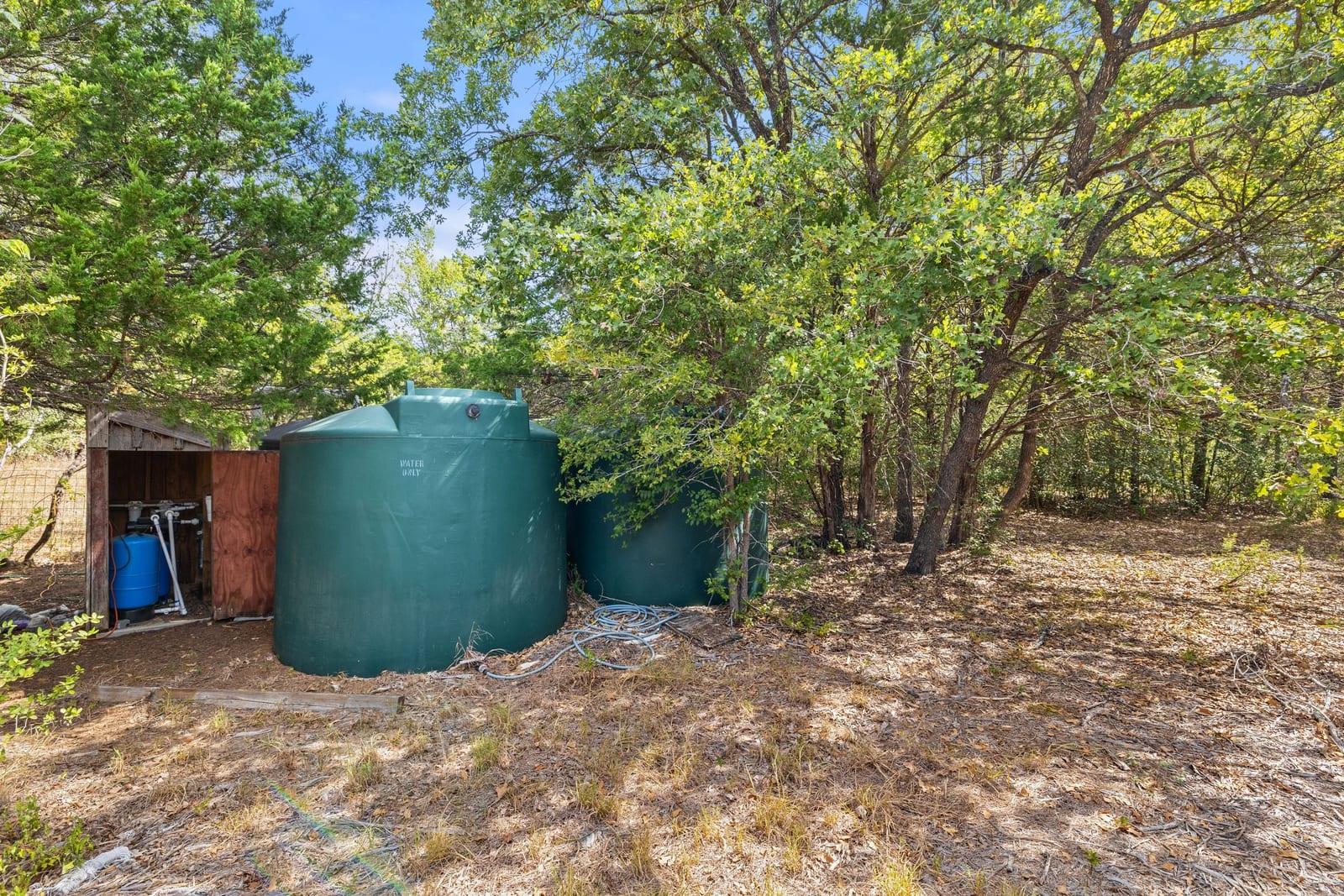 242 Cody Ln Property Photo 25