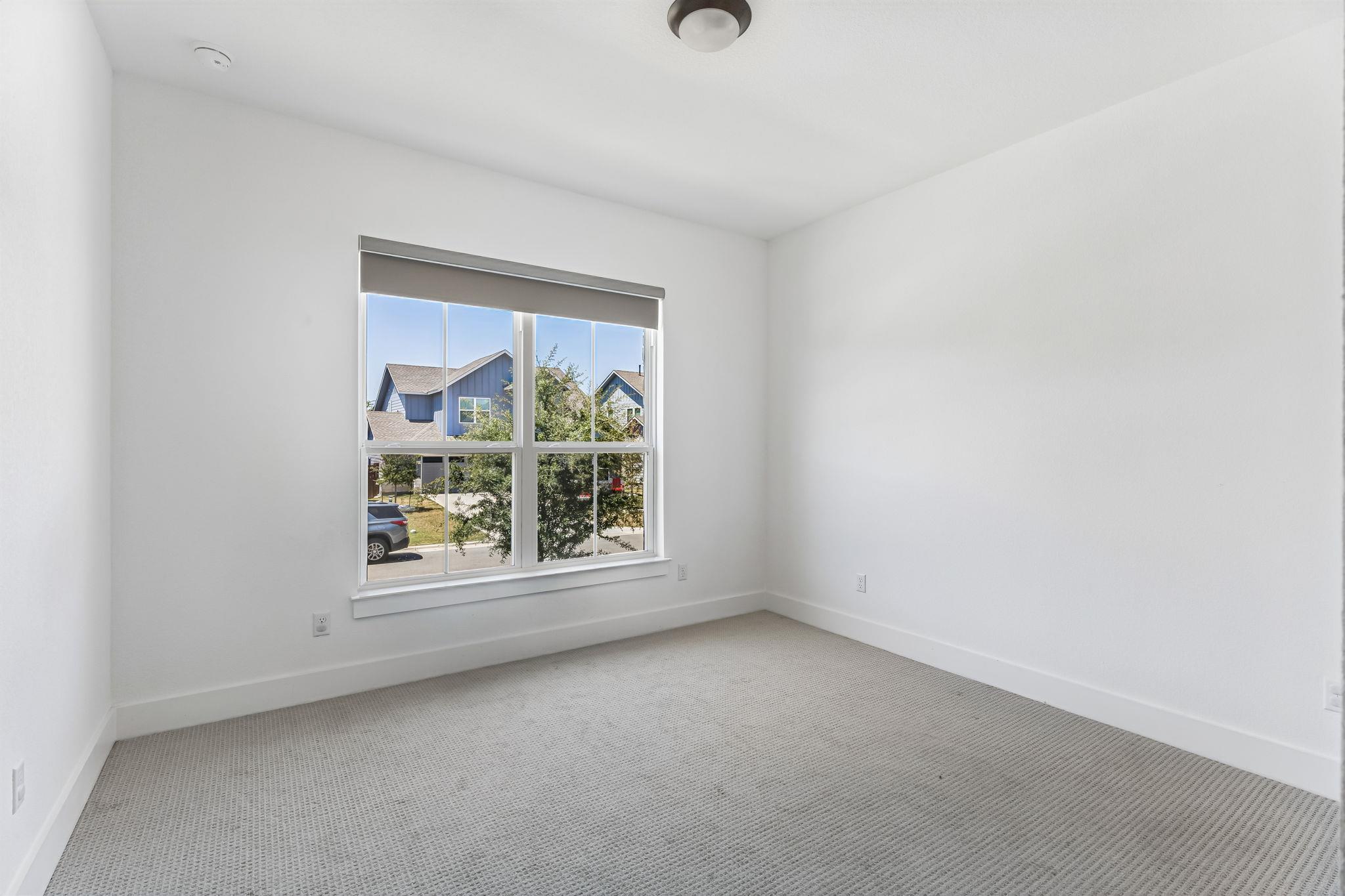 1102 Sage Thrasher Cir Property Photo 12