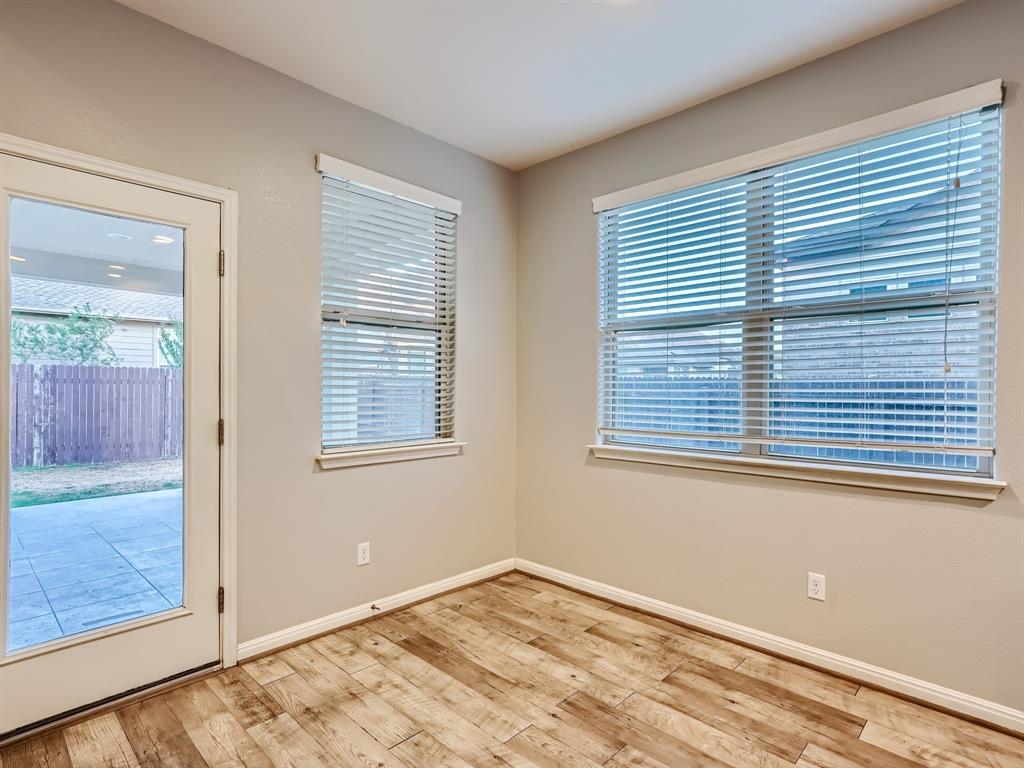 250 Nivens Dr Property Photo 10