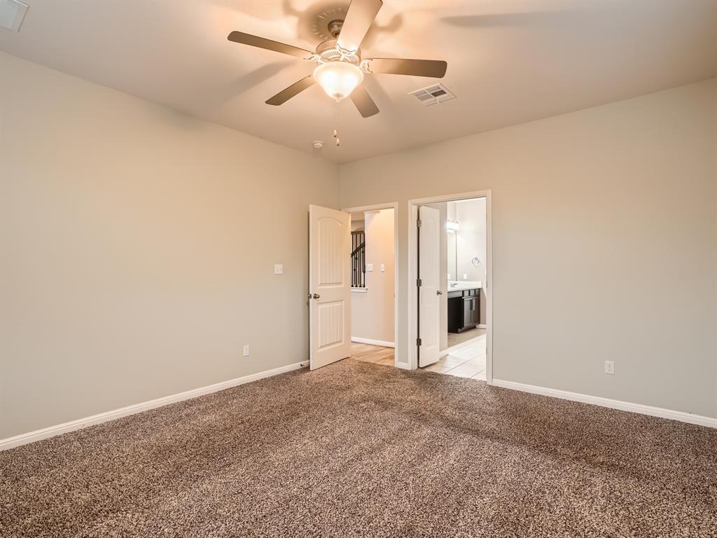 250 Nivens Dr Property Photo 12