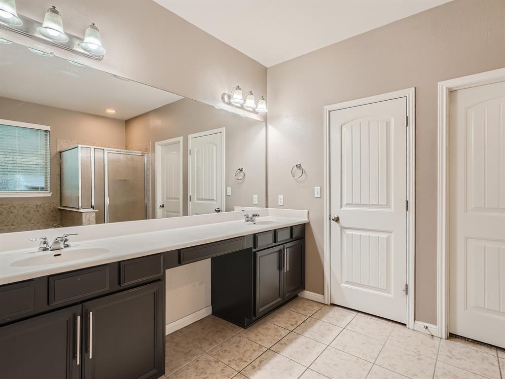 250 Nivens Dr Property Photo 14