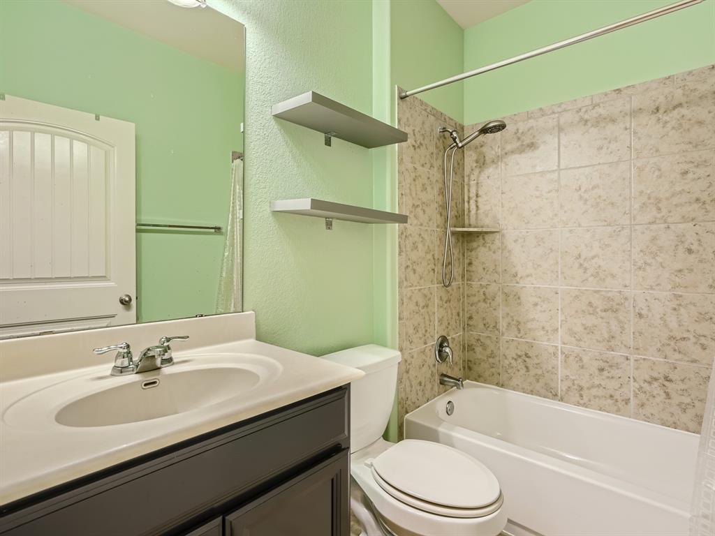 250 Nivens Dr Property Photo 16
