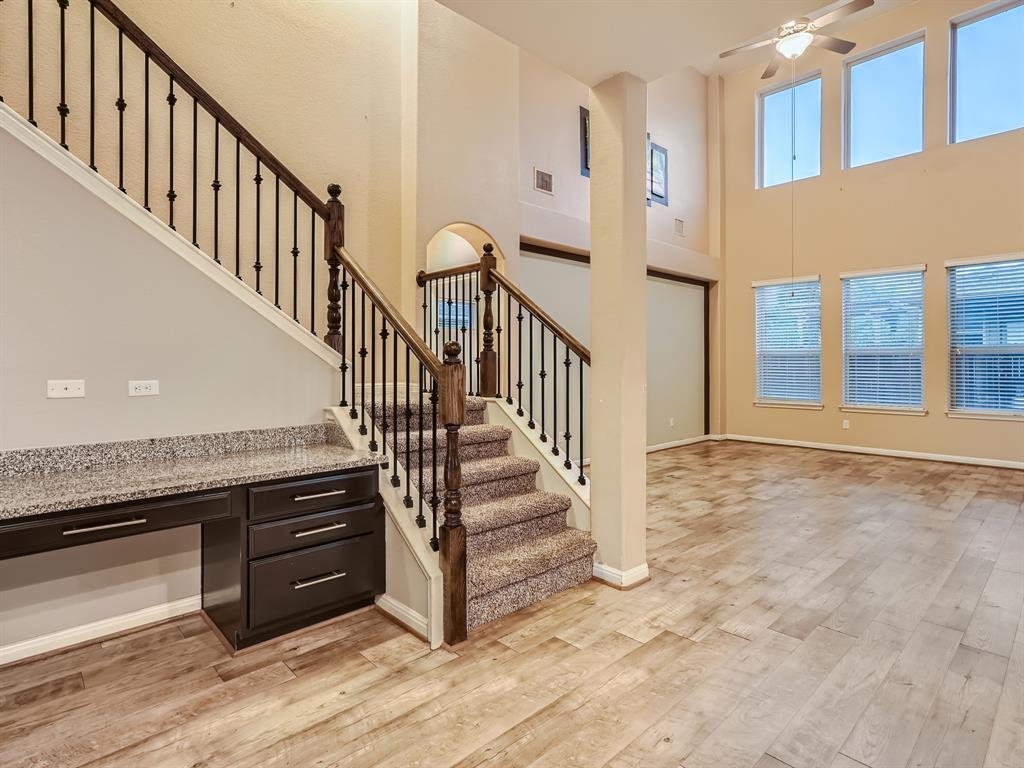 250 Nivens Dr Property Photo 17