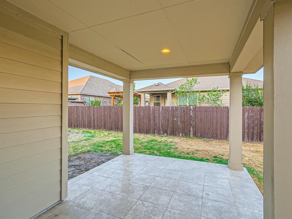 250 Nivens Dr Property Photo 26