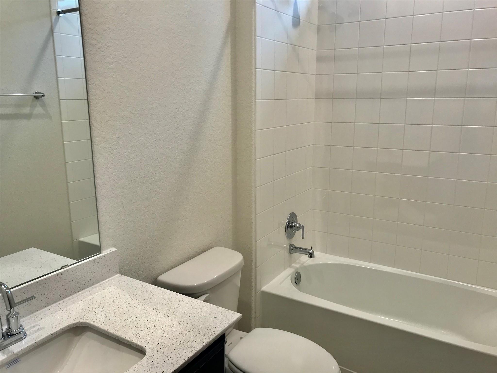 17308 Truffle Falls Way Property Photo 11