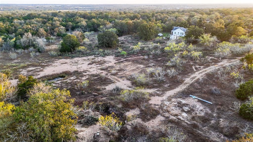 137 Shady Oaks Loop Property Photo 11