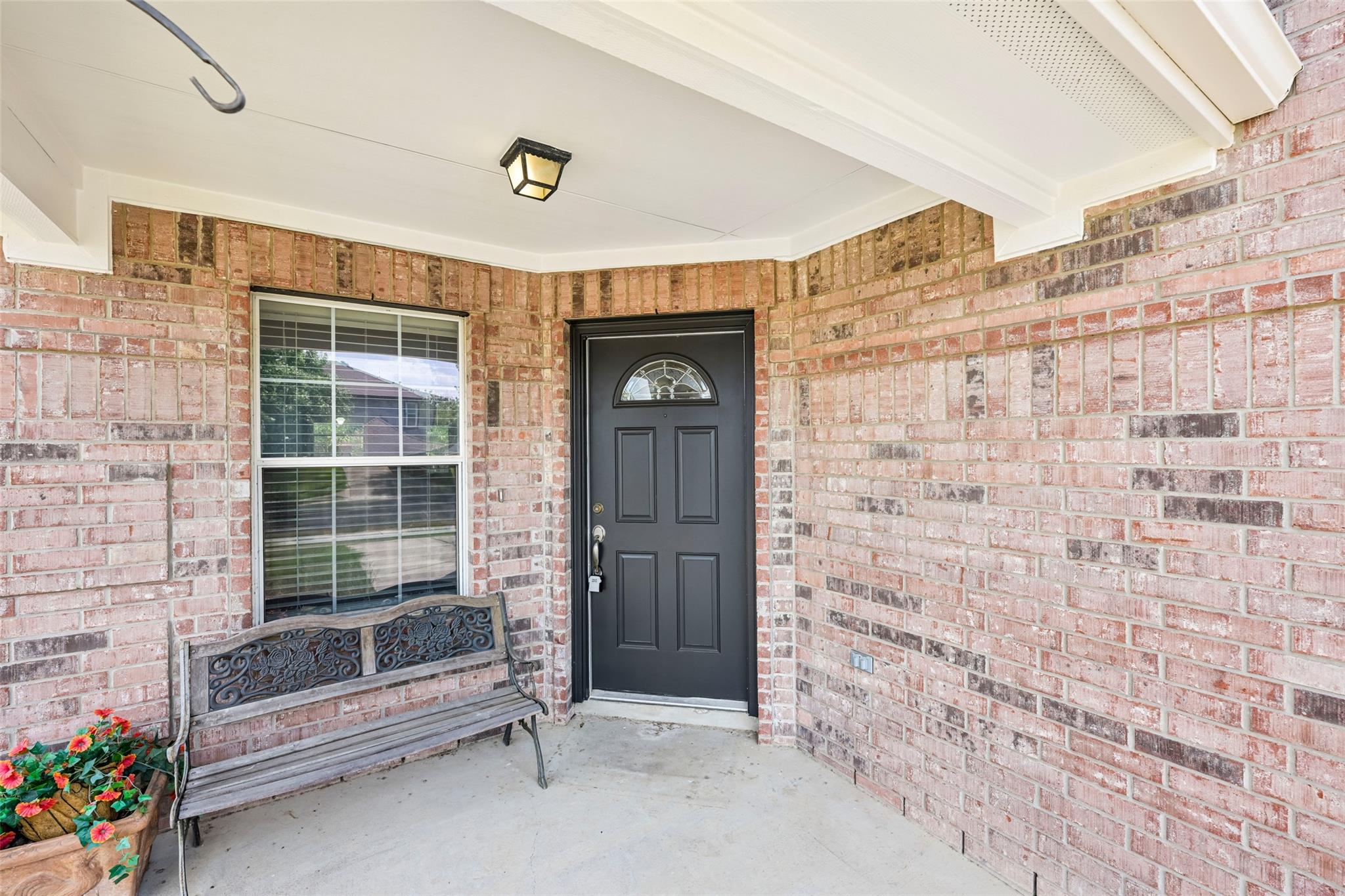 110 Newport Landing Pl Property Photo 1