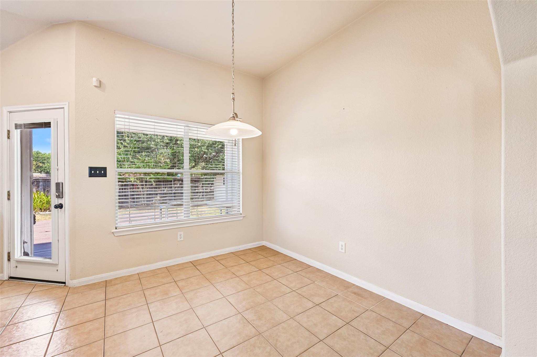 110 Newport Landing Pl Property Photo 15