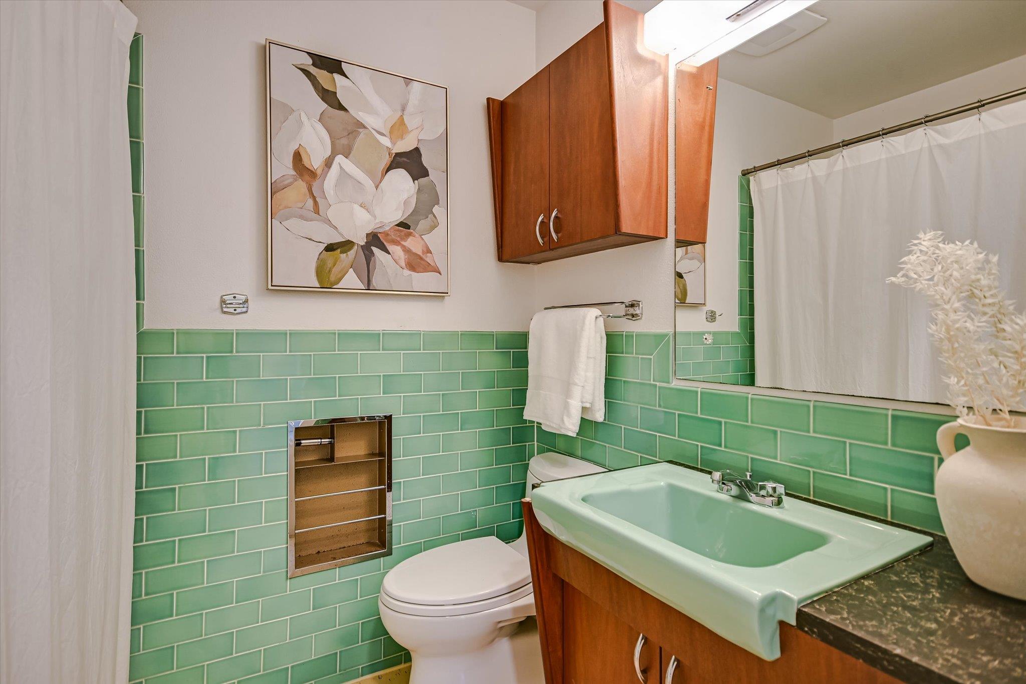 5645 Oak Blvd Property Photo 19