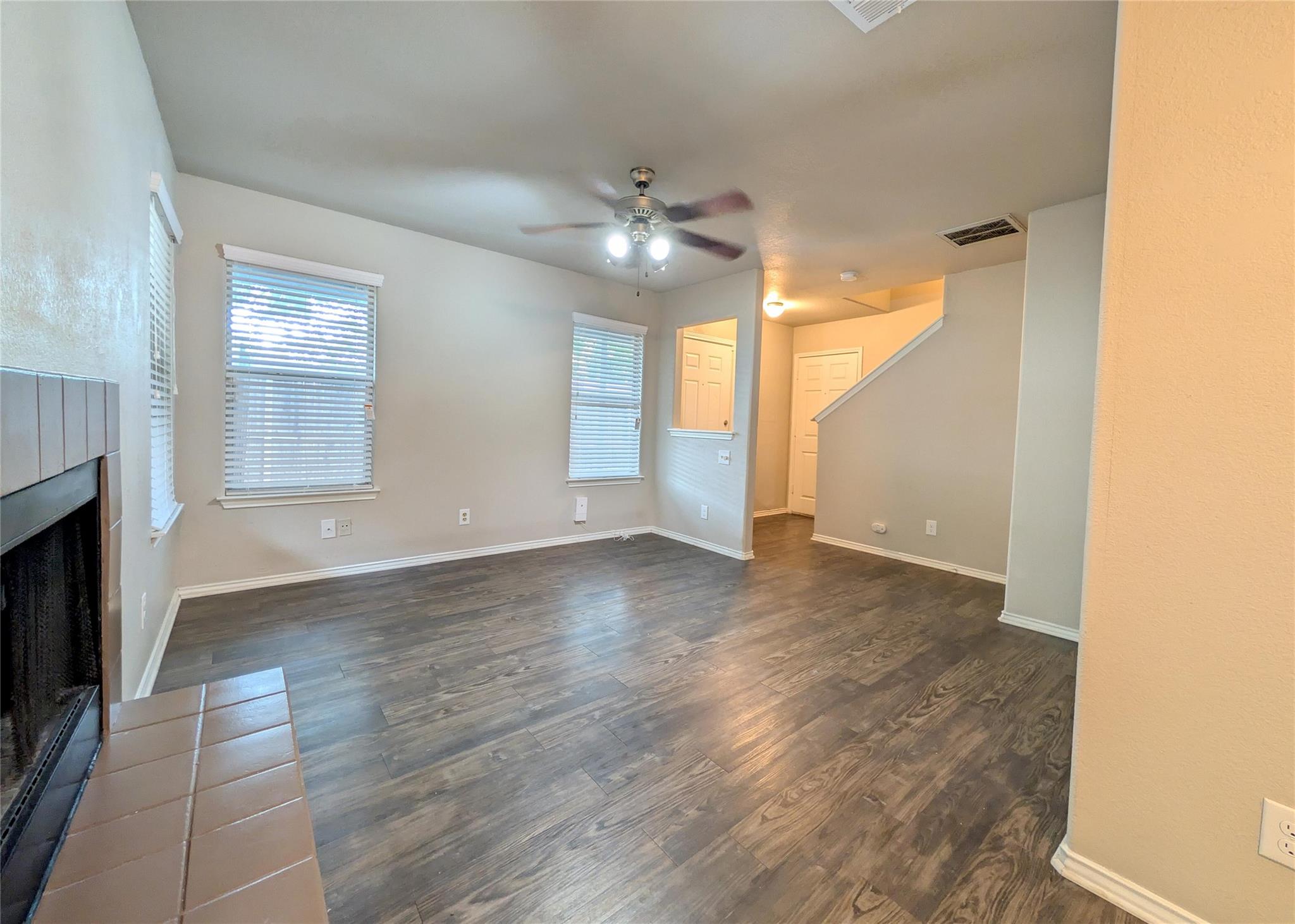 8816 Schick Rd #d Property Photo 4