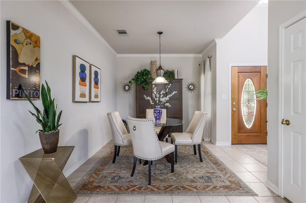 6819 Telluride Trl Property Photo 4