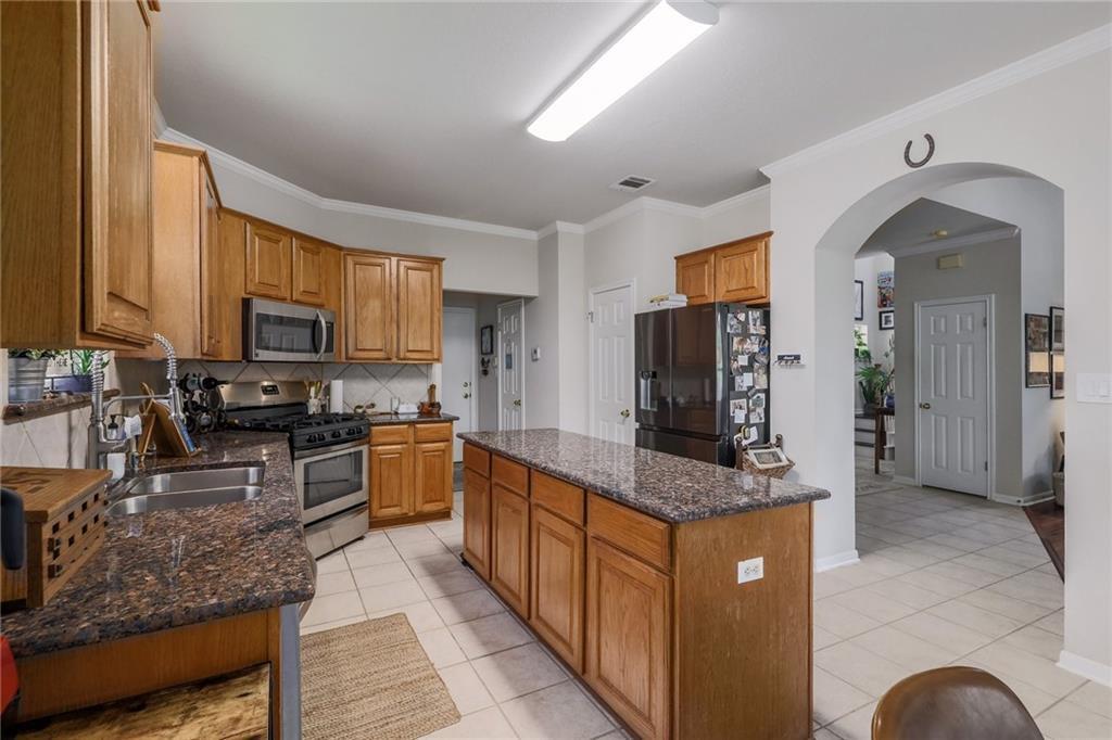 6819 Telluride Trl Property Photo 9
