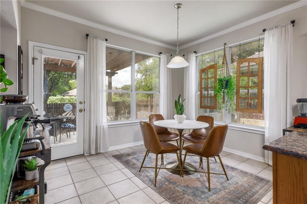 6819 Telluride Trl Property Photo 11