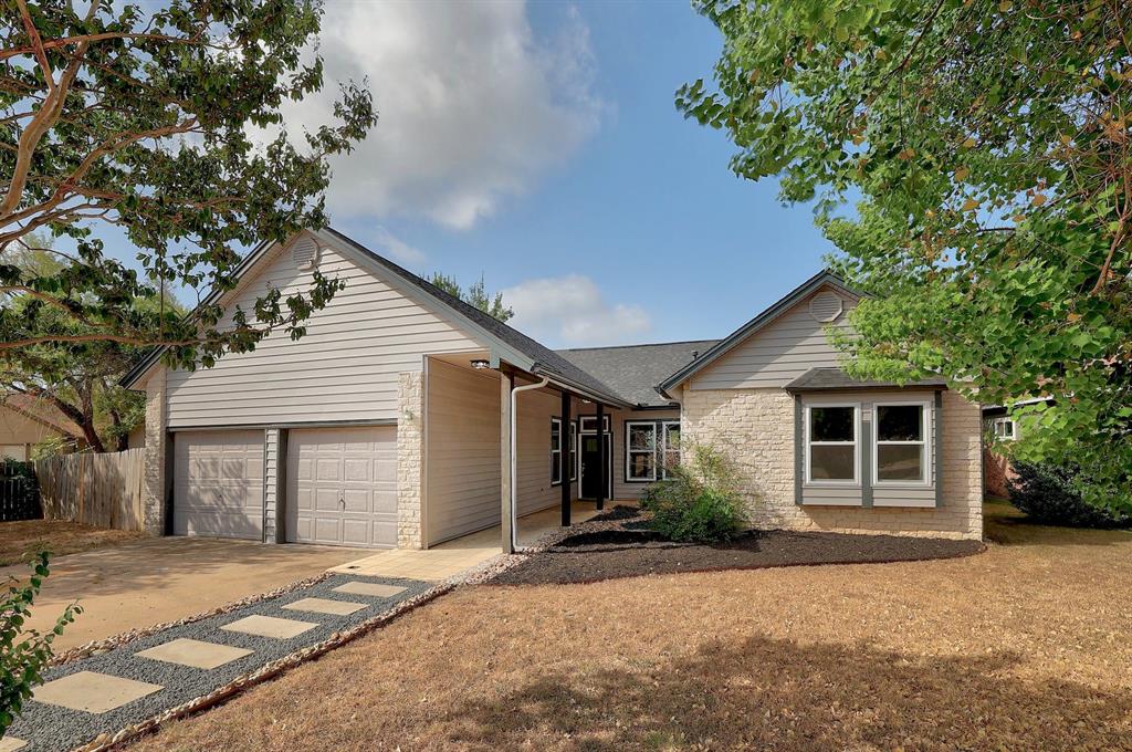 2105 Big Hollow Dr Property Photo 2