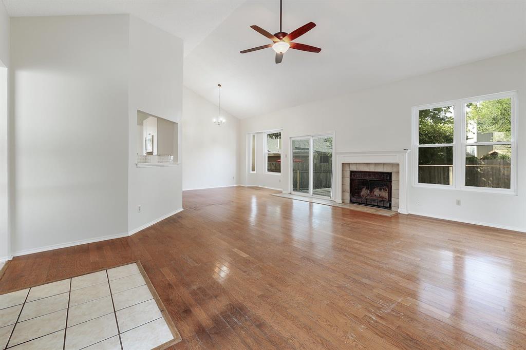 2105 Big Hollow Dr Property Photo 3