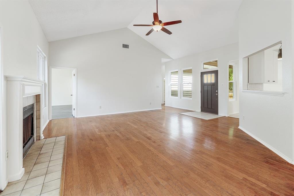 2105 Big Hollow Dr Property Photo 5
