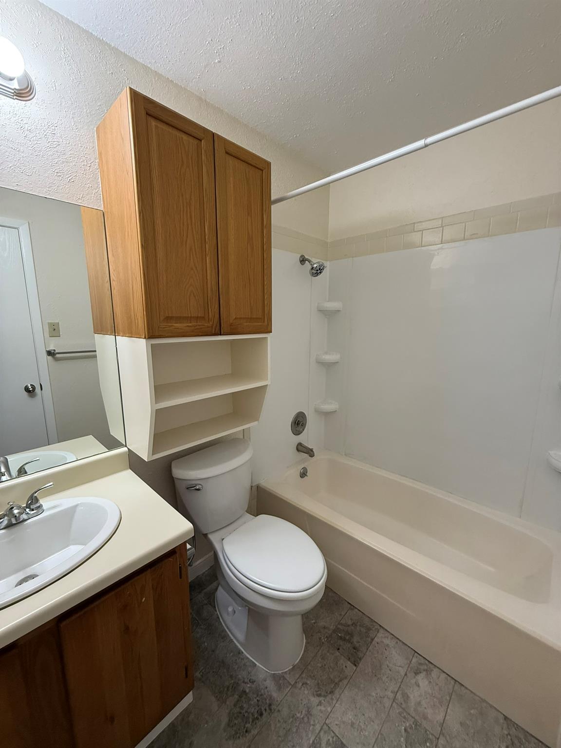 11945 Sunhillow Bnd #b Property Photo 17