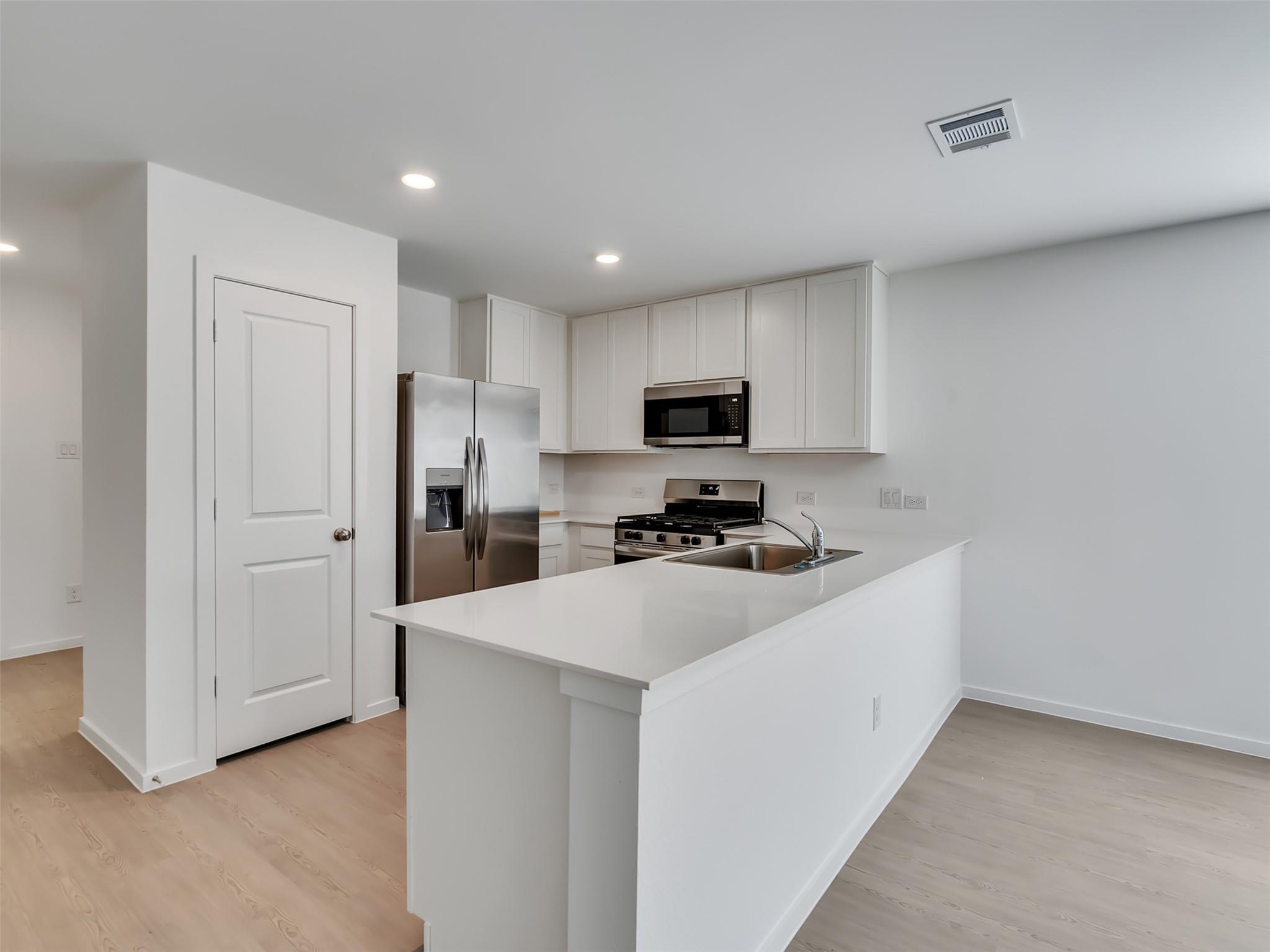 3041 Colusa Ridge Dr Property Photo 4