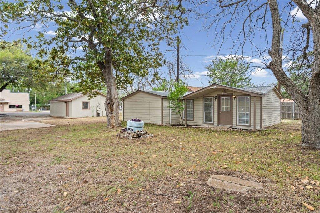 1207 Ne Loop 230 None Property Photo 3