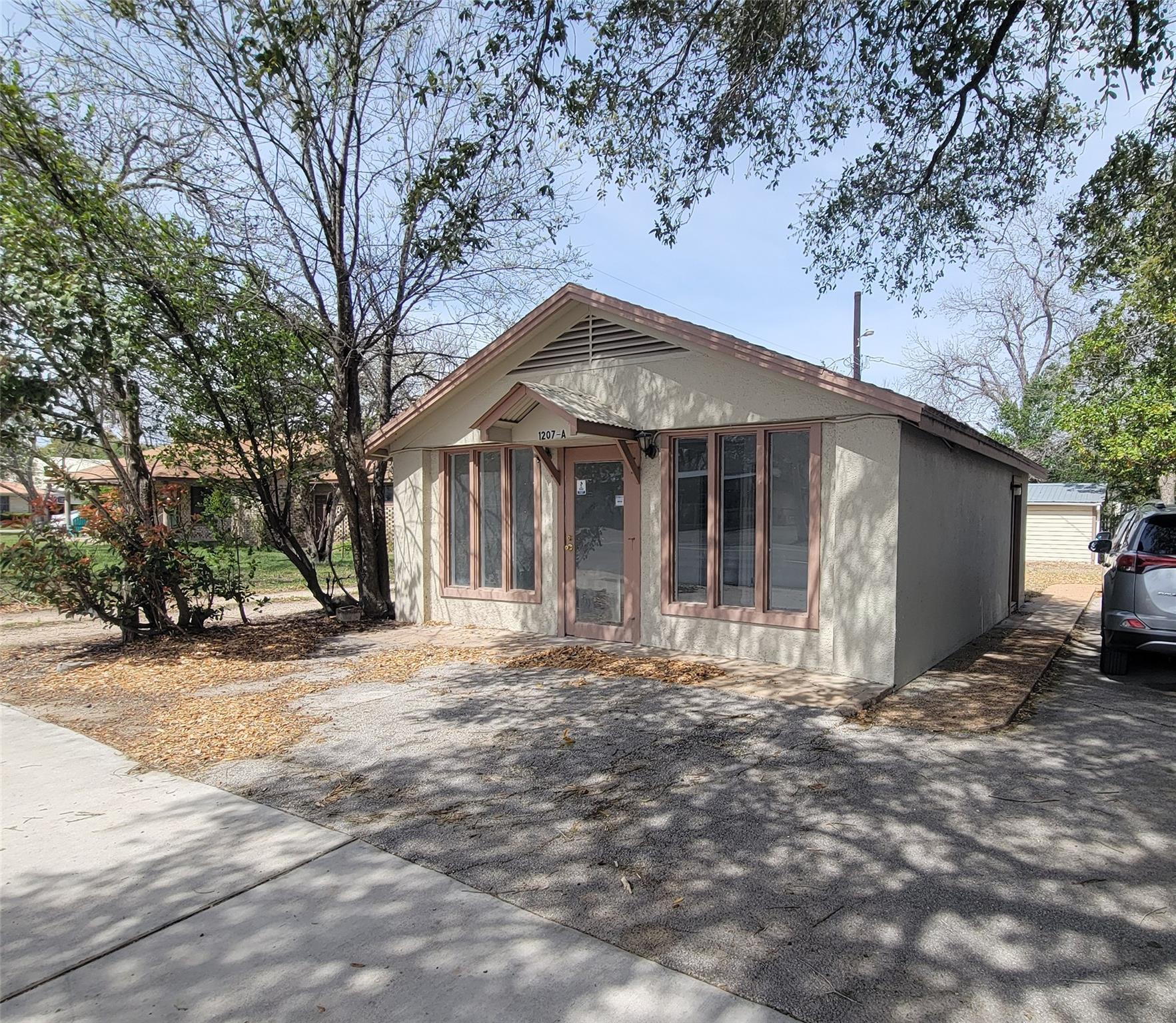 1207 Ne Loop 230 None Property Photo 15