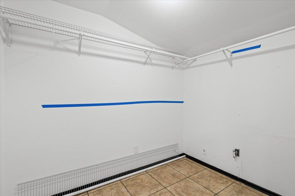 1207 Ne Loop 230 None Property Photo 28