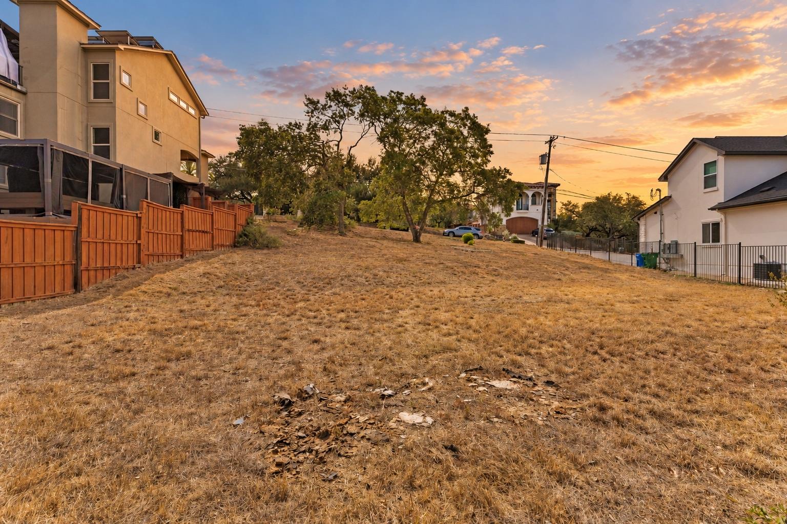 12802 Thomas St Property Photo 7