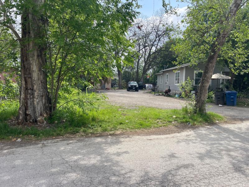 116 Fairbanks Ave Property Photo 2