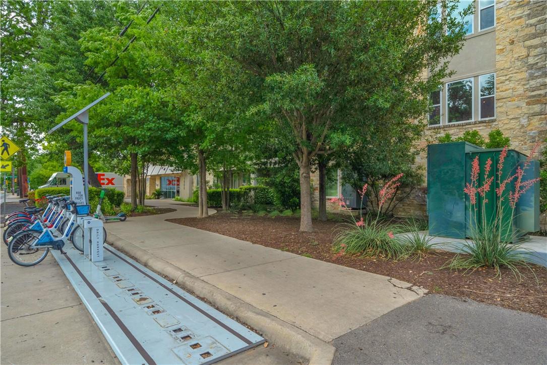 1900 Barton Springs Rd #1040 Property Photo 18