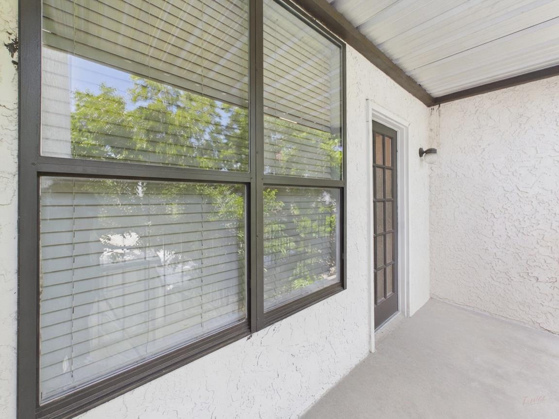2409 Leon St #201 Property Photo 12