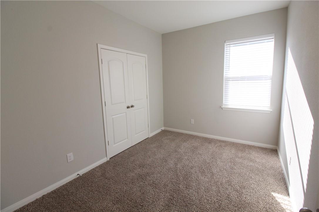 117 Star Spangled Dr Property Photo 13