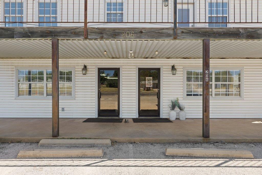 206 N Us Hwy 281 None Property Photo 6