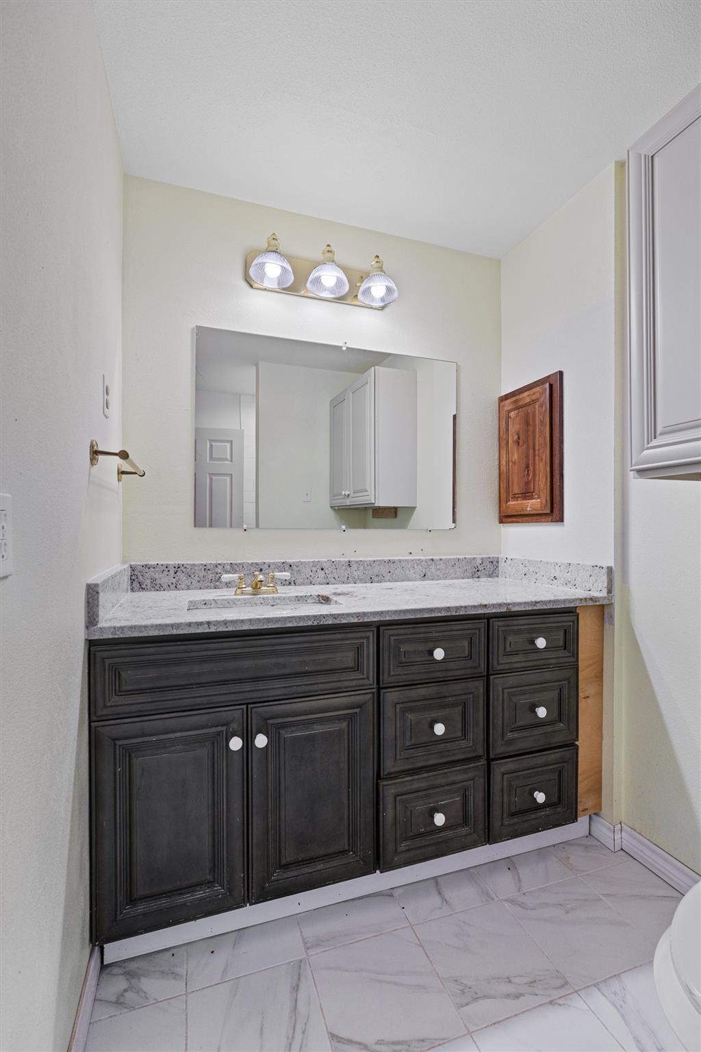 601 Deertrail Dr Property Photo 21