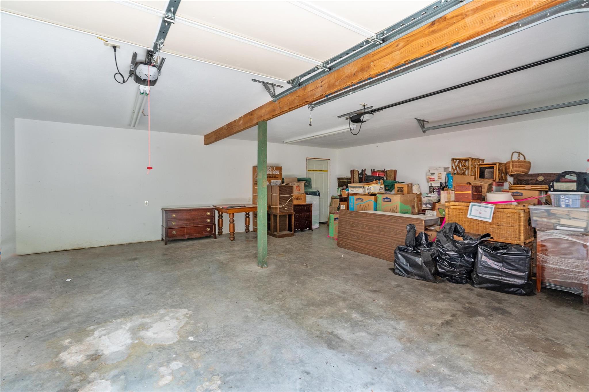601 Deertrail Dr Property Photo 33