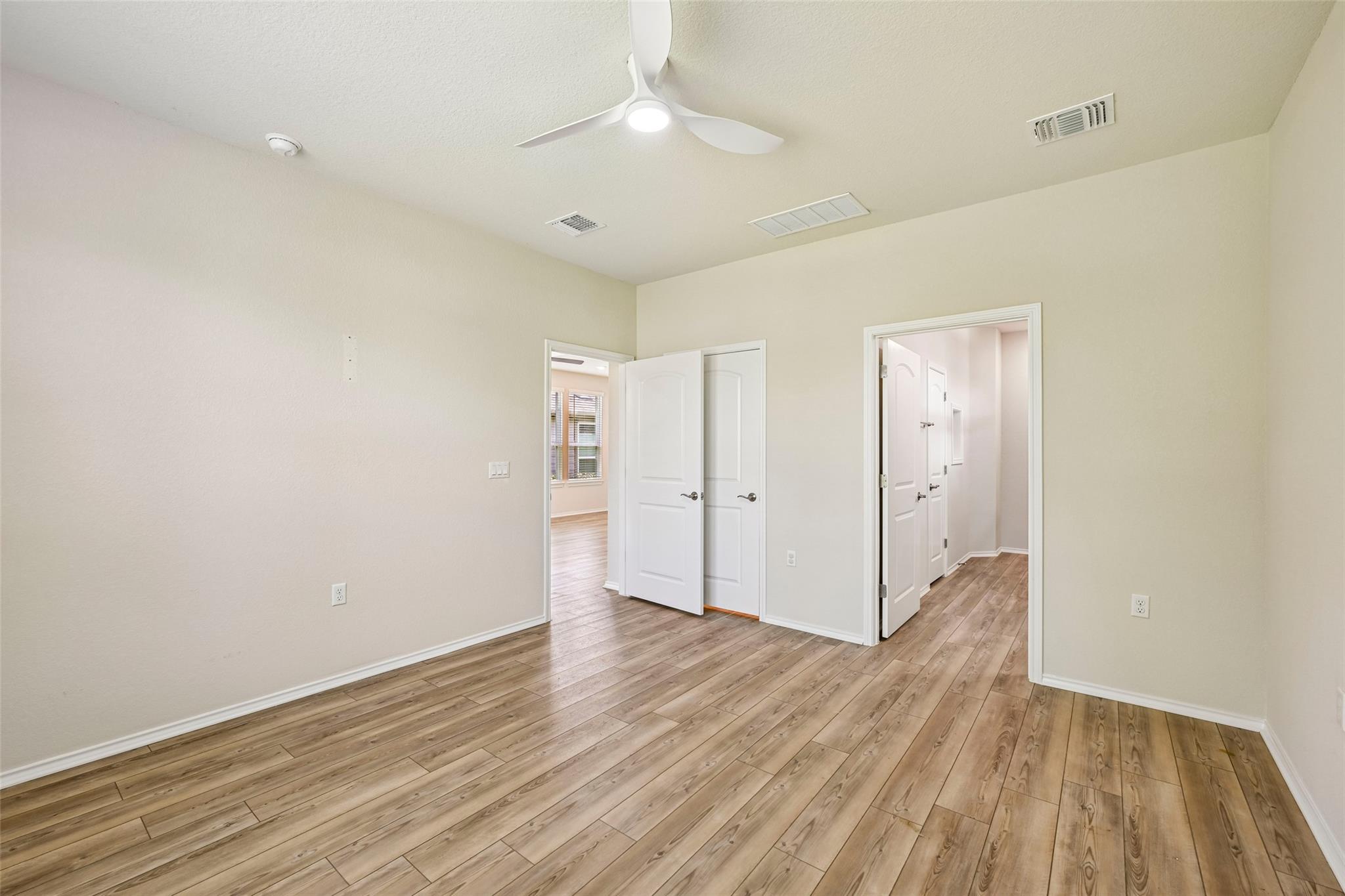 401 Yorktown St Property Photo 20